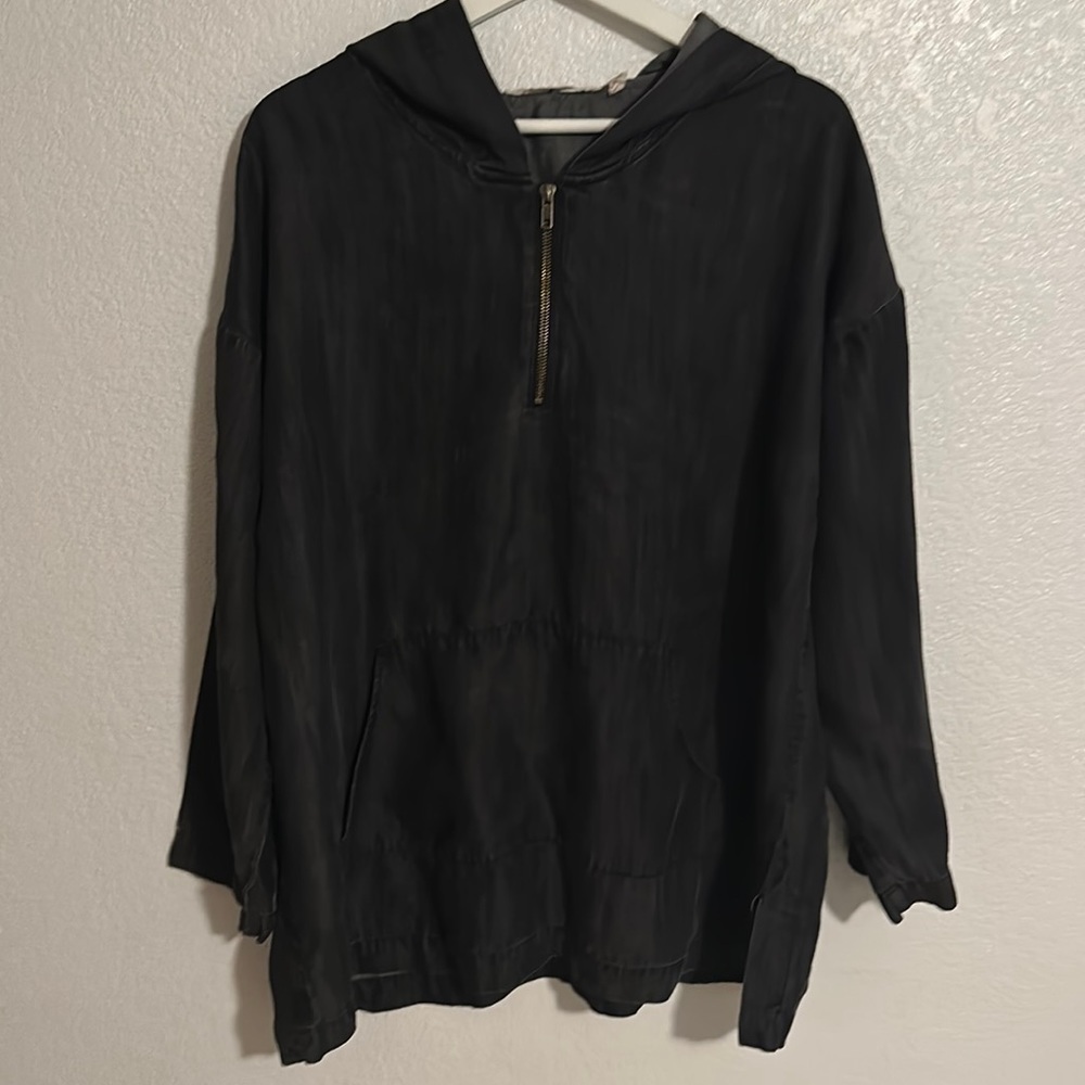 Soft Surroundings Charcoal Chambray 1/4 Zip Hooded Top